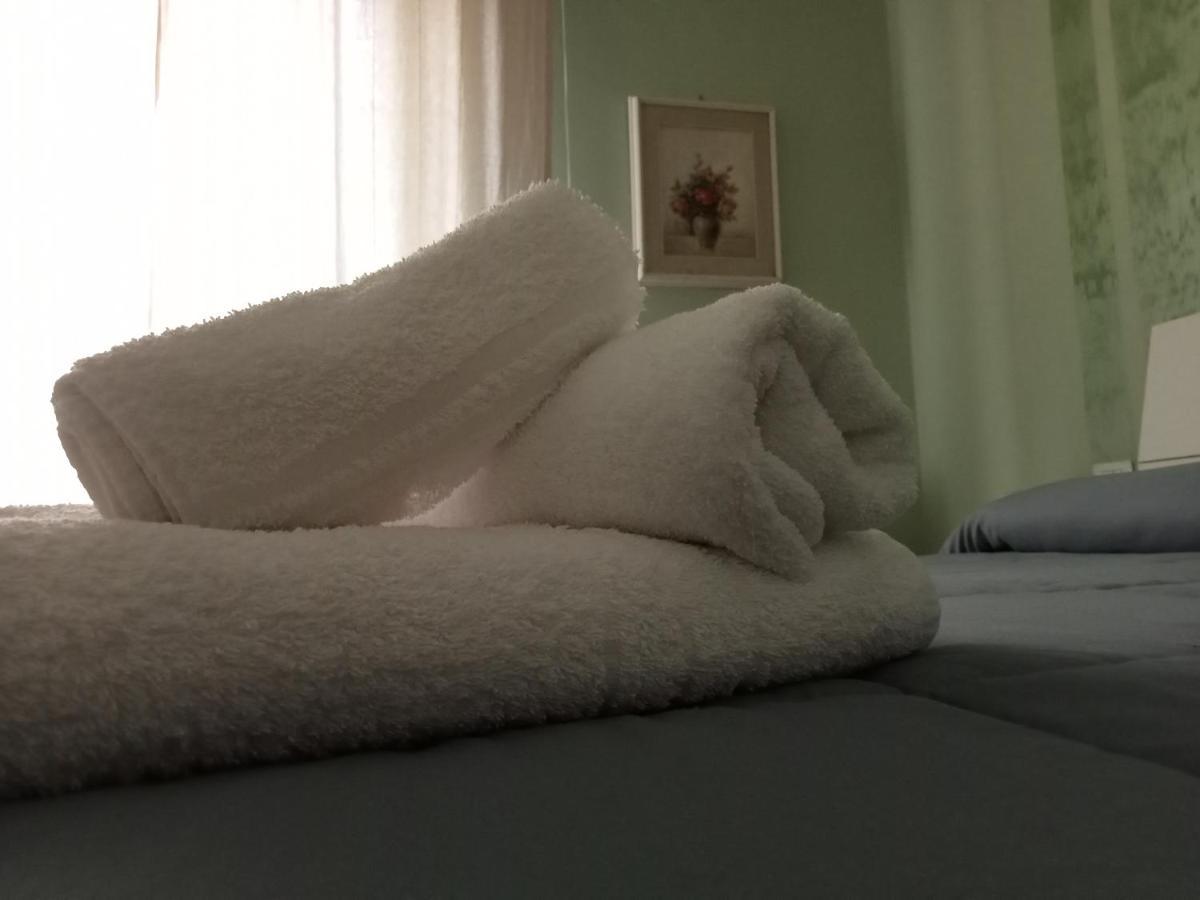 Casa Sofia - Appartamento Con Parcheggio Riservato Terni Extérieur photo