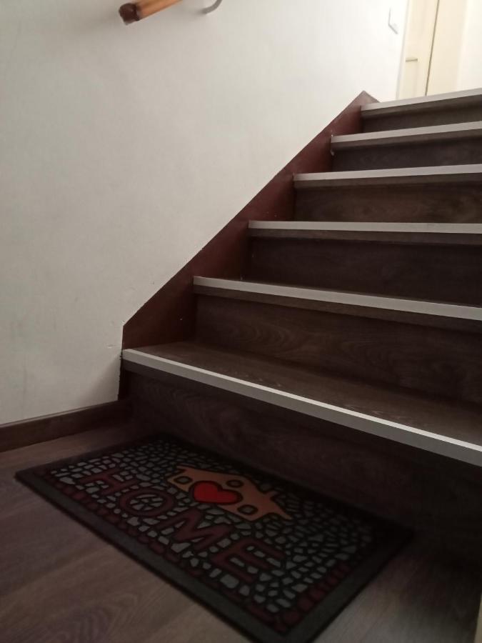 Casa Sofia - Appartamento Con Parcheggio Riservato Terni Extérieur photo