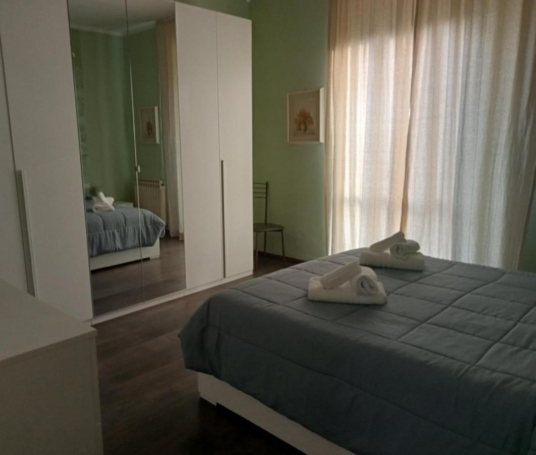 Casa Sofia - Appartamento Con Parcheggio Riservato Terni Extérieur photo