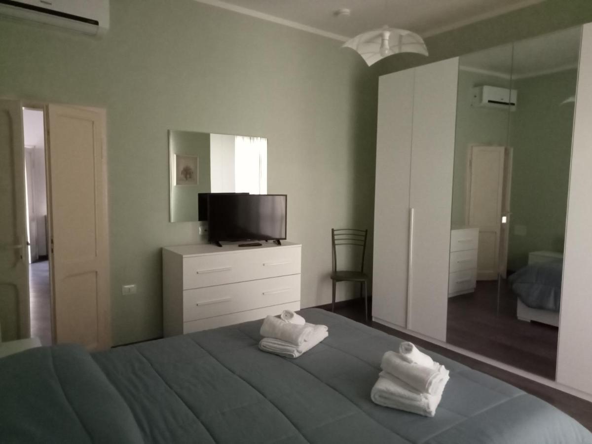 Casa Sofia - Appartamento Con Parcheggio Riservato Terni Extérieur photo